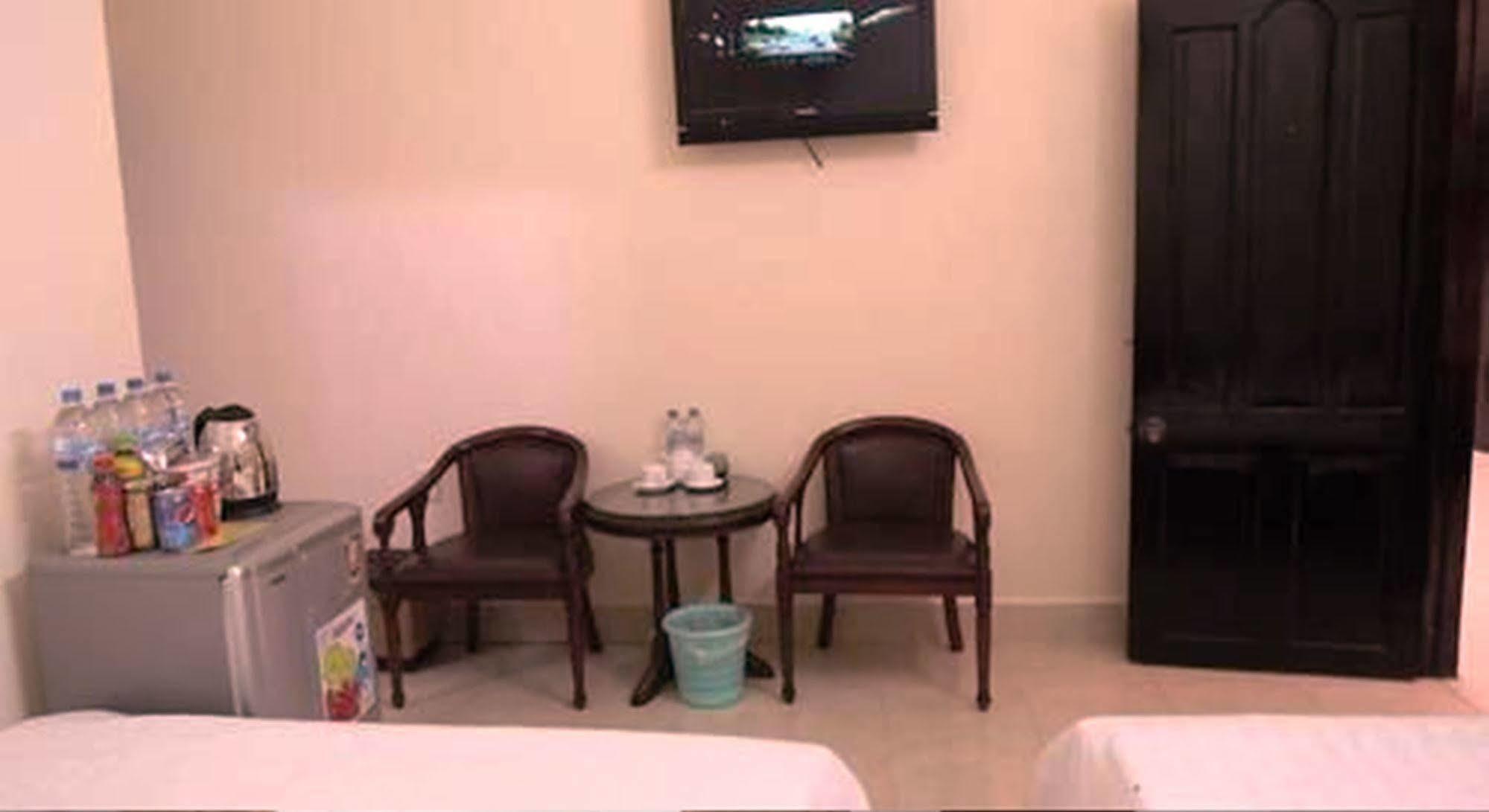 Huong Toan 2 Hotel دونغ دونغ المظهر الخارجي الصورة