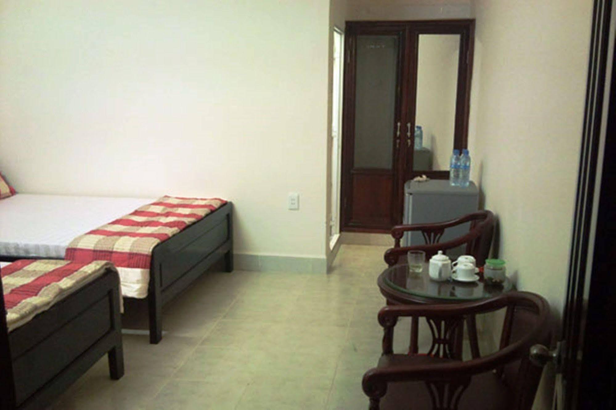 Huong Toan 2 Hotel دونغ دونغ المظهر الخارجي الصورة