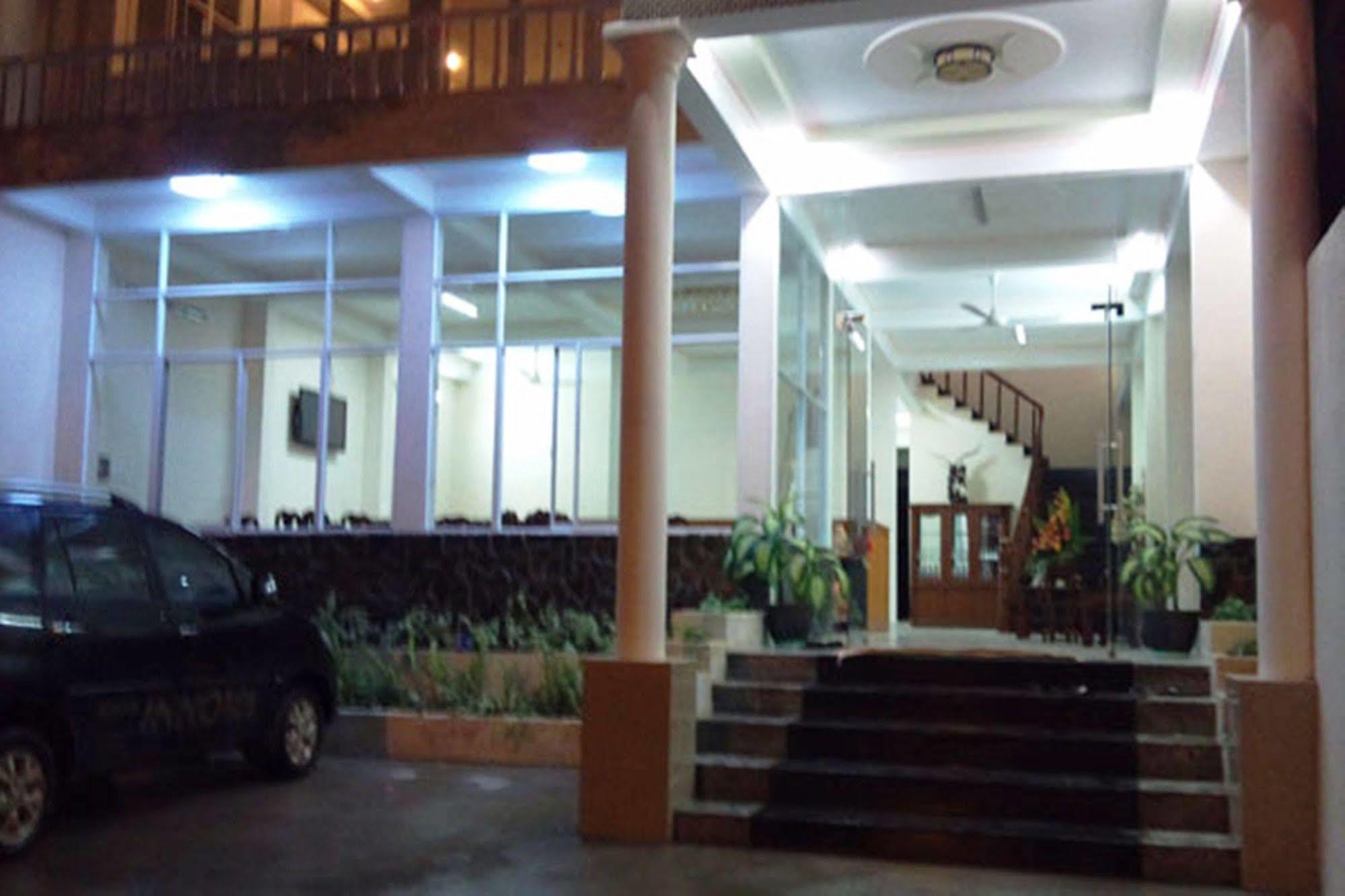 Huong Toan 2 Hotel دونغ دونغ المظهر الخارجي الصورة
